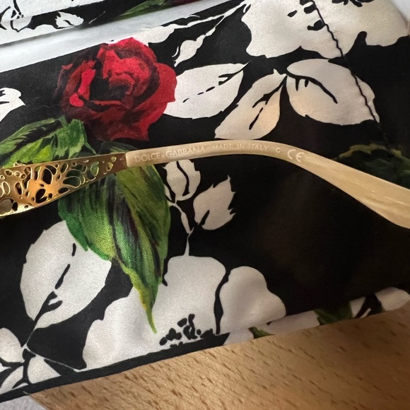Rare dolce Gabbana sunglasses - Picture 5 of 6